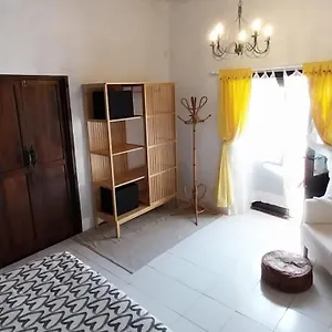 suite-casa-rural-los-patios-conil.in-canary-islands.com/